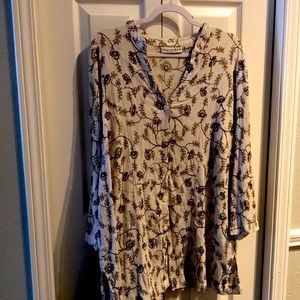 Sag Harbor Ladies LightweightTop LIKE NEW Final Sale